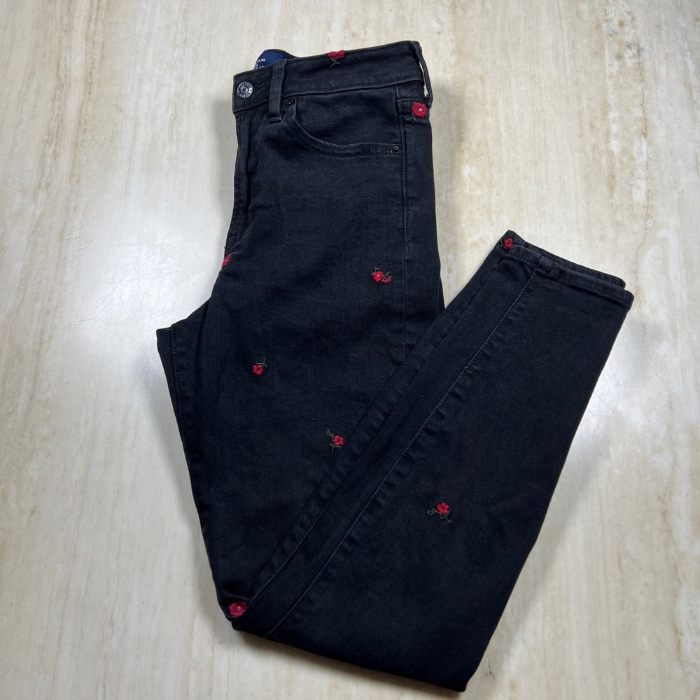 GAP High Rise Universal Leggings Womens 8/29 Black Embroidered Floral Slim Fit - Picture 6 of 15